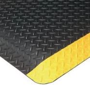 Diamond Plate Mat 2'x3'x 15/16" Black/Yellow - Click Image to Close